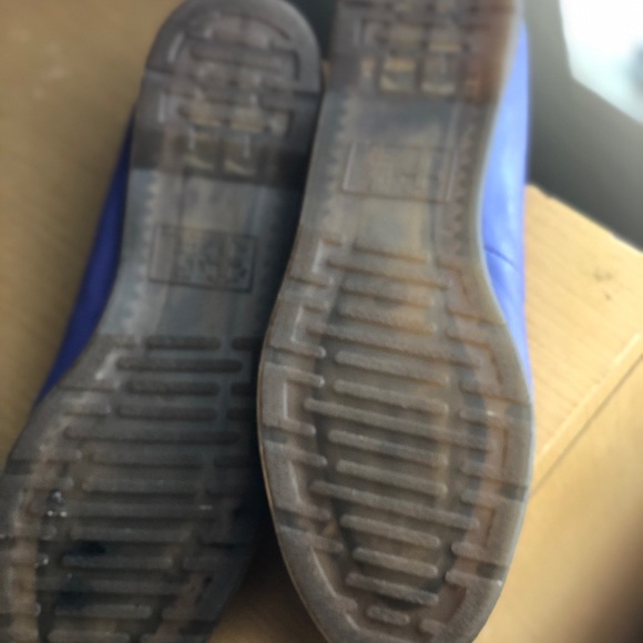 Women’s size 7 purple Dr. Marten’s flats - Picture 3 of 3